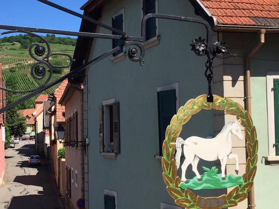 Auberge Du Cheval Blanc Depuis 1785 Westhalten Dış mekan fotoğraf